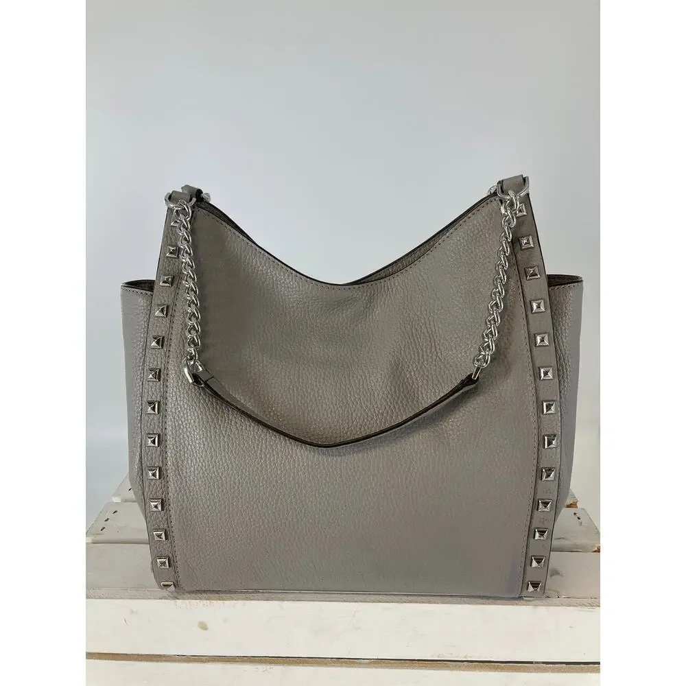 MICHAEL KORS LARGE GRAY PEBBLED LEATHER STUDED SHOULDER BAG
